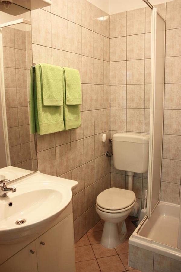 Jimy Apartments Šibenik Oda fotoğraf
